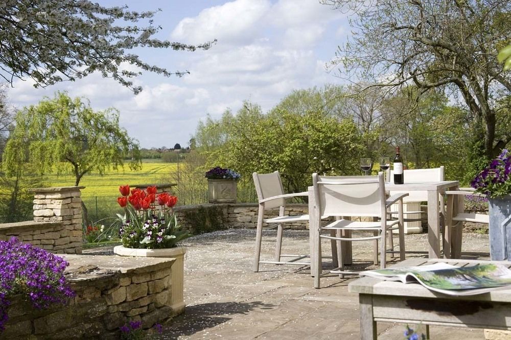 The Old Manor House Bed & Breakfast Halford  Exterior photo